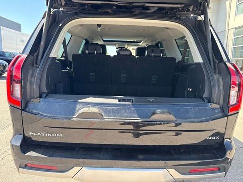 Used 2025 Ford Expedition Max Platinum AWD/4WD image 8