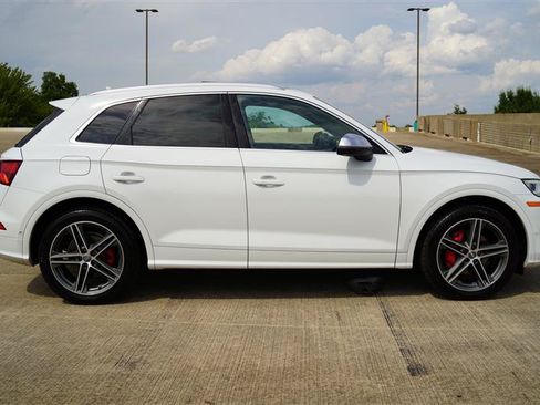 Used 2019 Audi SQ5 Prestige AWD/4WD image 6