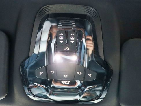 Used 2018 Alfa Romeo Stelvio Ti Sport image 43