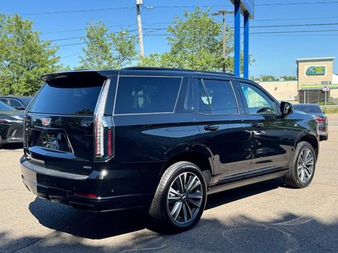 Used 2026 Cadillac Escalade Sport w/ Touring Package AWD/4WD image 6