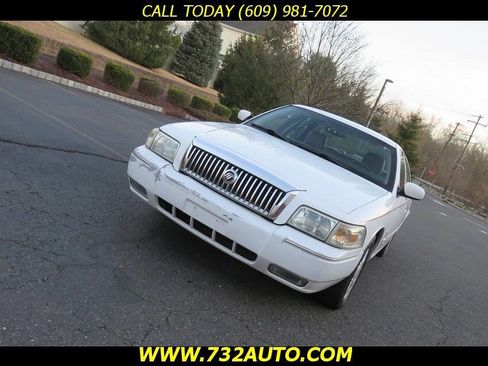 Used 2010 Mercury Grand Marquis LS image 14