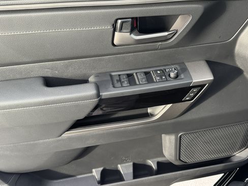 New 2026 Toyota Tundra Limited AWD/4WD image 18