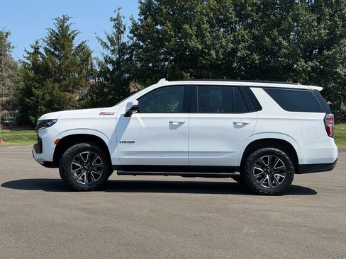 Used 2022 Chevrolet Tahoe Z71 w/ Z71 Off-Road Package AWD/4WD image 3