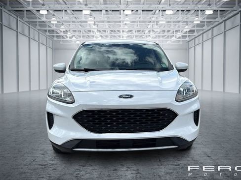 Used 2020 Ford Escape SE image 8