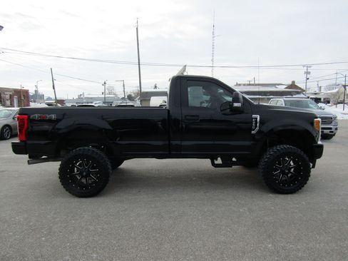 Used 2017 Ford F250 XL w/ STX Appearance Package image 2