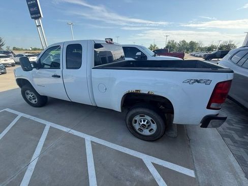 Used 2013 GMC Sierra 2500 W/T AWD/4WD image 5