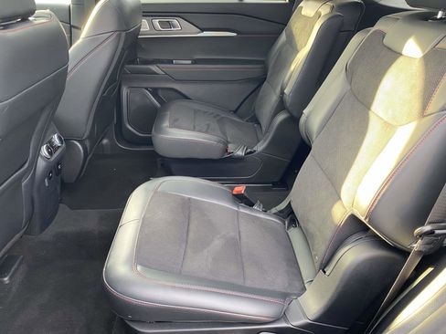 Used 2025 Ford Explorer ST w/ Sun And Sound Package image 11