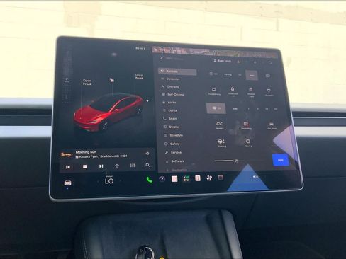 Used 2025 Tesla Model 3 Performance AWD/4WD image 34