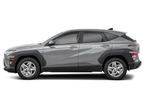 New 2027 Hyundai Kona SE FWD image 2
