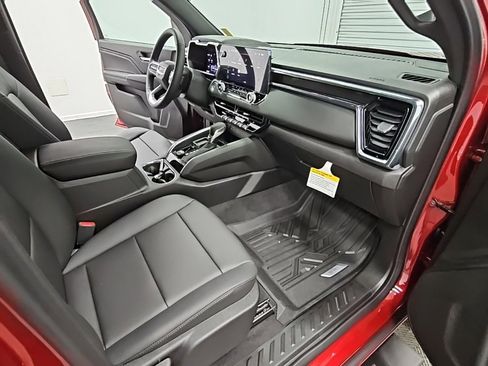 New 2026 GMC Canyon Elevation w/ Convenience Package image 37