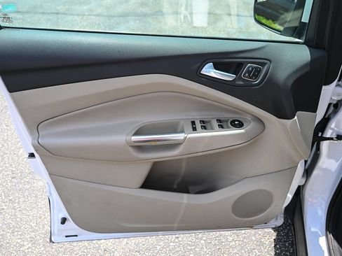 Used 2013 Ford Escape SEL AWD/4WD image 19