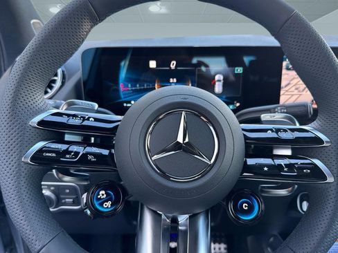 New 2026 Mercedes-Benz GLA 35 AMG 4MATIC image 16