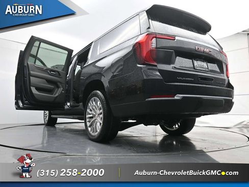 New 2026 GMC Yukon XL Elevation image 36