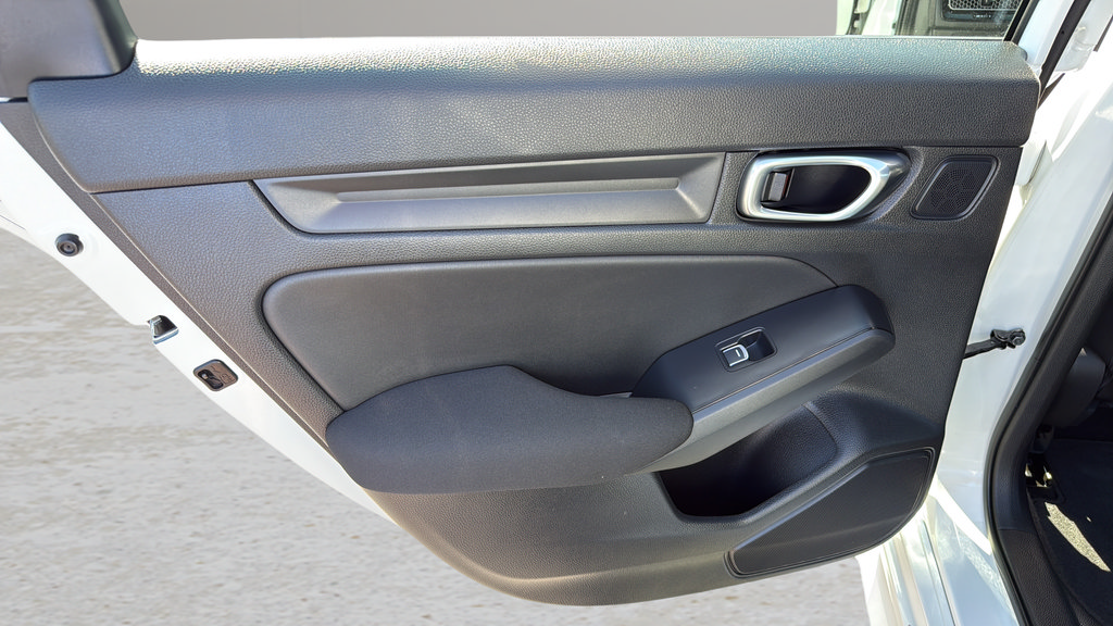 Used 2025 Honda Civic Sport image 14