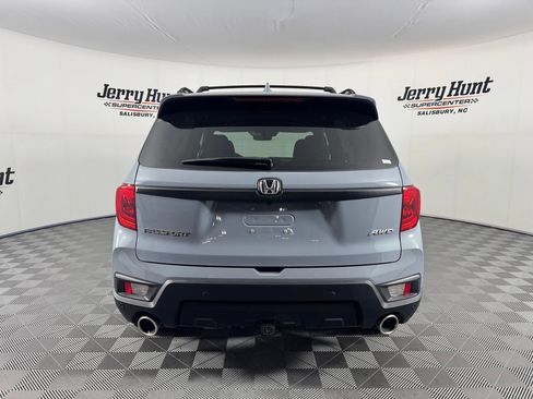 Used 2023 Honda Passport EX-L image 8