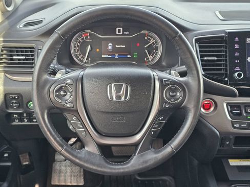 Used 2023 Honda Ridgeline RTL-E image 17
