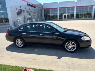 Used 2013 Chevrolet Impala LTZ FWD video 2