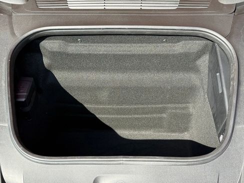 Certified 2025 Porsche 911 Carrera image 21