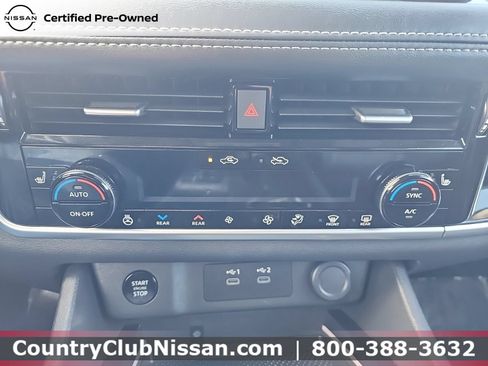 Used 2024 Nissan Rogue SL w/ SL Premium Package AWD/4WD image 17