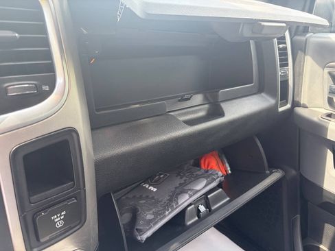 Used 2019 RAM 1500 Classic Warlock AWD/4WD image 33