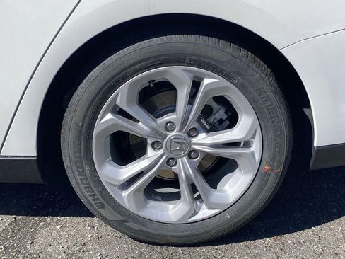 New 2026 Honda Accord LX image 32