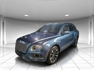 Used 2017 Bentley Bentayga video 1