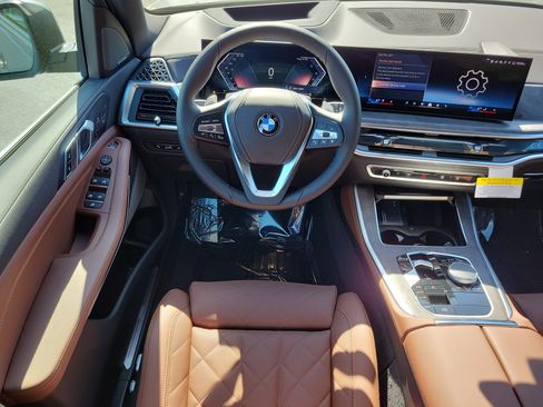New 2026 BMW X5 sDrive40i w/ Climate Comfort Package image 11