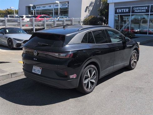 Used 2023 Volkswagen ID.4 S RWD image 5