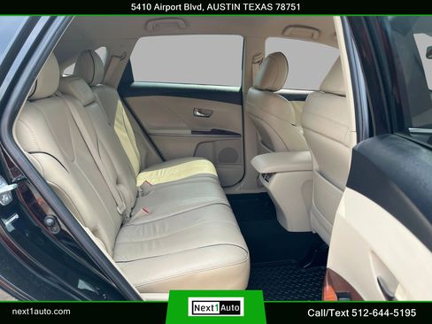 Used 2010 Toyota Venza FWD image 25
