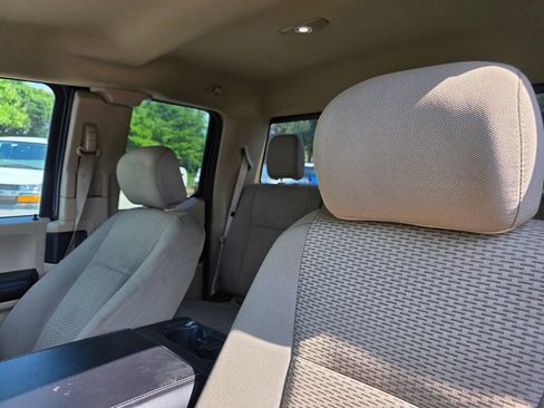 Used 2018 Ford F150 XLT w/ Equipment Group 302A Luxury AWD/4WD image 9