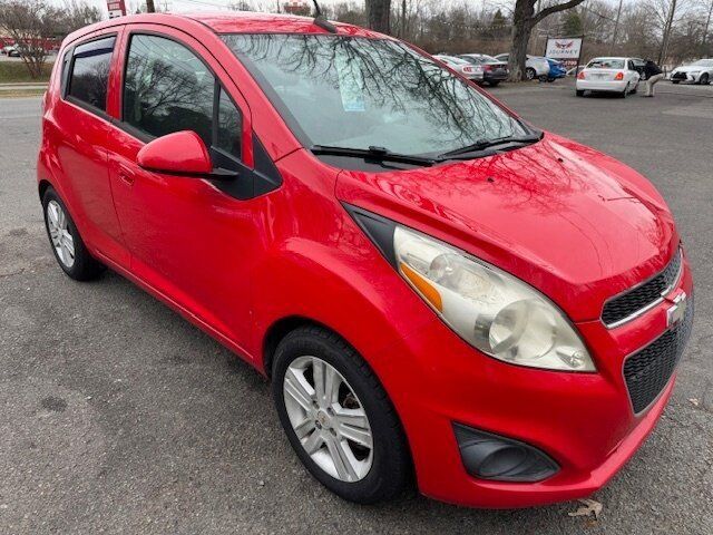 Used 2014 Chevrolet Spark LT FWD image 5