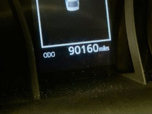 Used 2023 Toyota Camry LE image 19