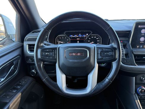 Used 2021 GMC Yukon SLT AWD/4WD image 13