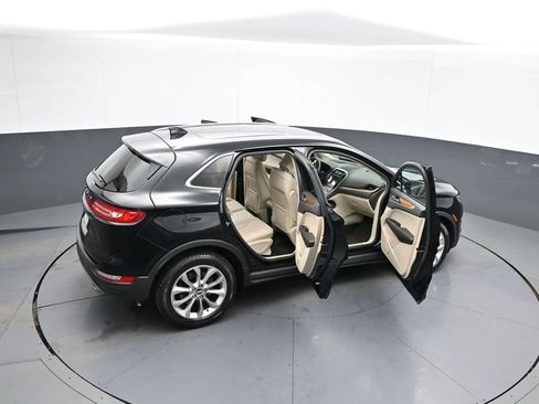 Used 2019 Lincoln MKC Select w/ Select Plus Package image 45