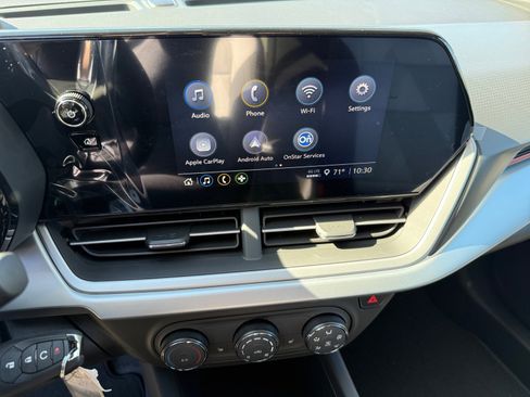 New 2026 Chevrolet Trax RS w/ Driver Confidence Package image 12