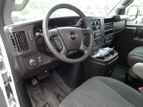Used 2024 Chevrolet Express 2500 w/ Driver Convenience Package RWD image 11