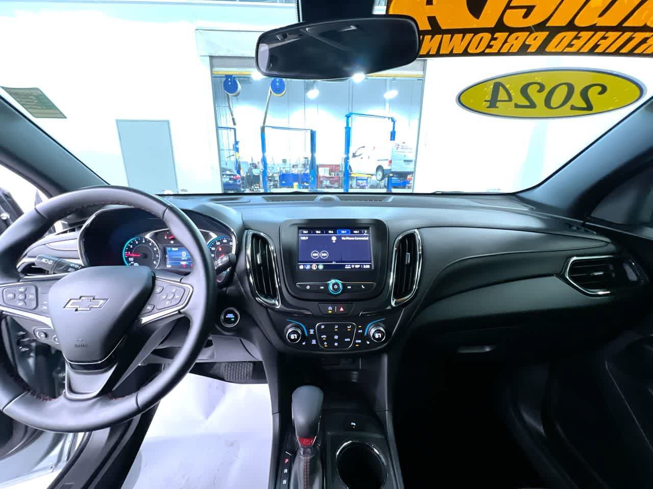 Used 2024 Chevrolet Equinox RS w/ LPO, Floor Liner Package FWD image 23