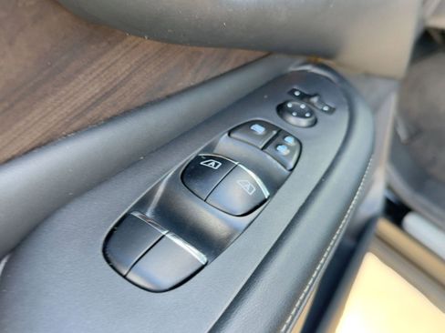 Used 2020 Nissan Murano Platinum w/ Cargo Package image 30