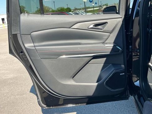 New 2026 Chevrolet Traverse RS FWD image 23