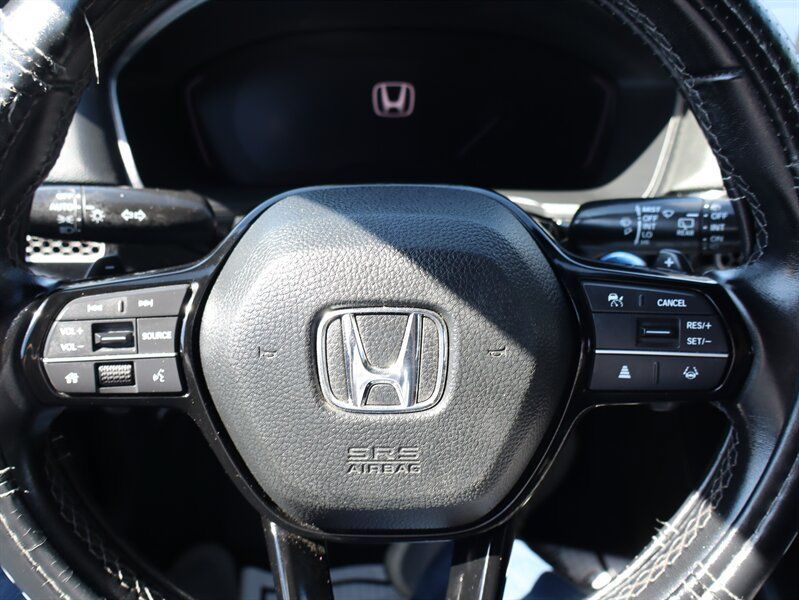 Used 2023 Honda Civic Sport image 9