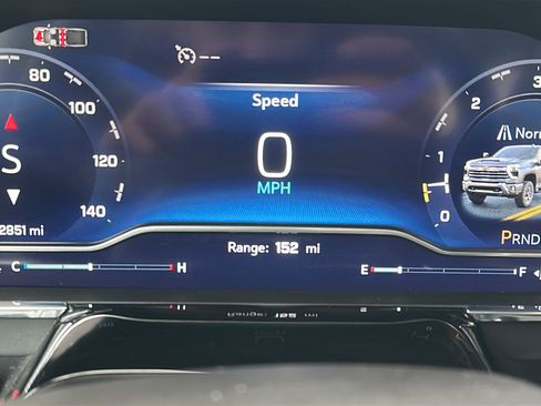 Used 2024 Chevrolet Silverado 2500 LT image 13