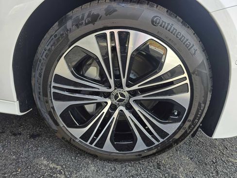 Certified 2025 Mercedes-Benz E 350 4MATIC Sedan image 9