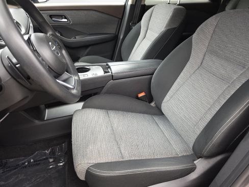 Used 2021 Nissan Rogue SV FWD image 12
