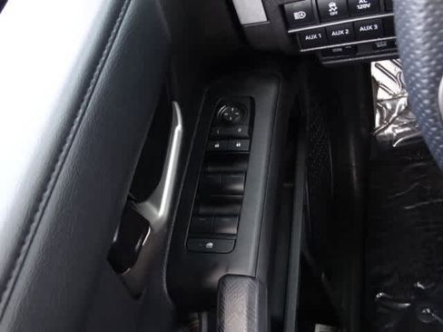 Used 2024 Toyota Tacoma 4x4 Double Cab Hybrid image 40