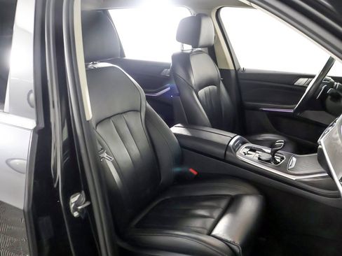 Used 2020 BMW X7 xDrive40i w/ Cold Weather Package image 33