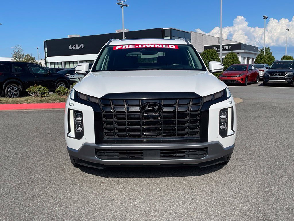 Used 2024 Hyundai Palisade Limited AWD/4WD image 2