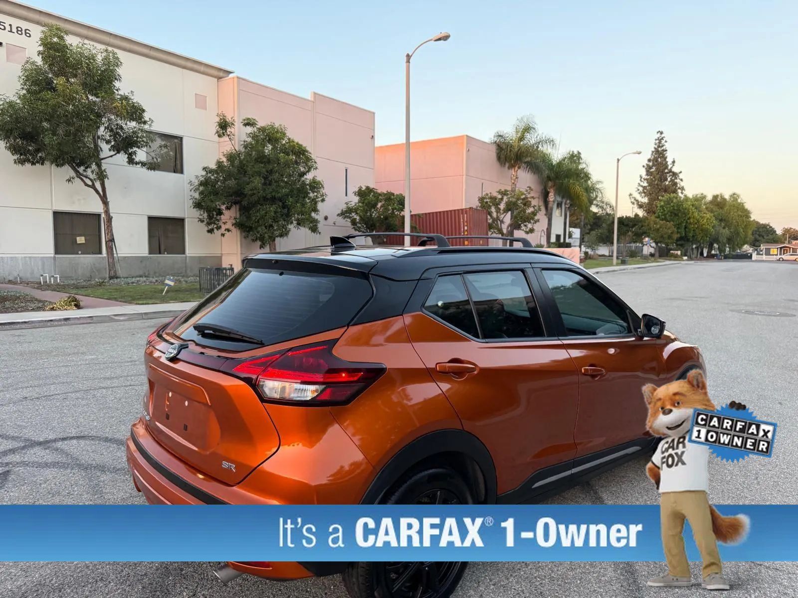 Used 2023 Nissan Kicks SR w/ SR Premium Package FWD image 5