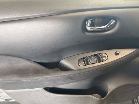 Used 2017 Nissan Leaf S w/ Charge Package image 17