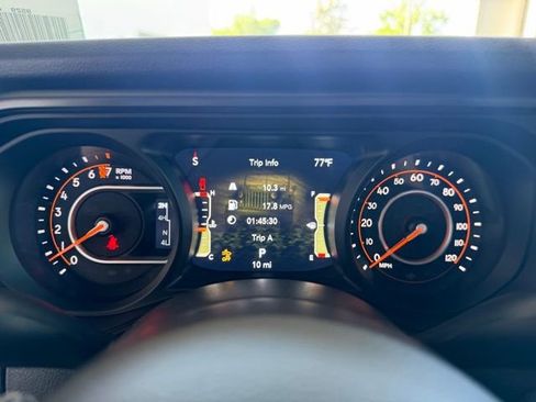 New 2026 Jeep Gladiator Sport AWD/4WD image 17