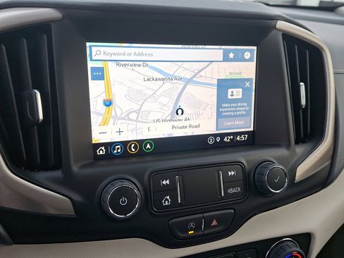 Used 2022 GMC Terrain Denali image 18